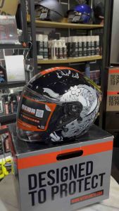 MT LIMITED EDITION HELMET ORIENTAL Gloss Black Base