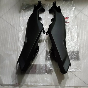 cover side sambungan bodi belakang Honda adv 150 kanan / kiri