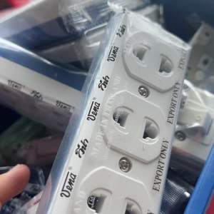 Công tắc ổ cắm thái Vena các loại