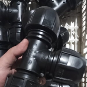 Sambungan Pipa HDPE EQUAL TEE Ukuran 32mm atau 1 Inch