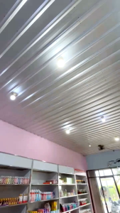 G2G Glad2Gloww Peach Retinol Moisturizer 30g Smooths & Brightens Skin Acne Care