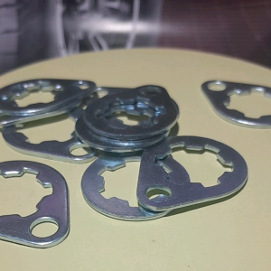RING PLAT KLEMAN GEAR GIR  DEPAN JUPITER MX