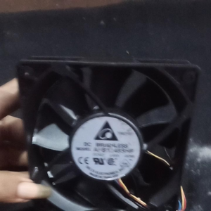 higghspedd dc 48volt 0.45a 12cm dc bruslles