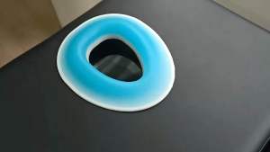 Silicone Pillow Beauty Salon Body Massage Bed Hole Pillow Cushion U Shaped Face Pillow Overlay Face Relax Cushion Pad美容院硅胶趴枕俯枕美容脸垫乳胶枕无痕枕头按摩床圆型趴垫枕美体