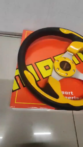 MOMO Universal Steering Wheel yellow