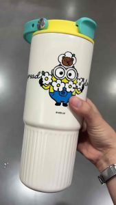 เย็นนานไม่ละลาย ข้ามคืน Super Lock แก้วเก็บความเย็นสแตนเลส ลายมินเนี่ยน ลายน่ารัก สีสวย ทนทาน แข็งแรง 750 มล. ความจุเยอะ