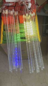 LED sao băng bó 8 ống - trang tri trong nhà ngoài trời