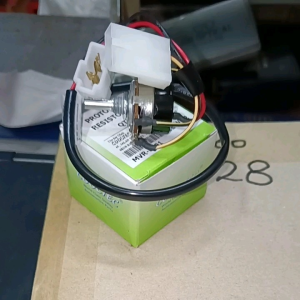 Proton Wira Saga Iswara 1985-2003 4 Wire Aircond Resistor Control Sanden Baru