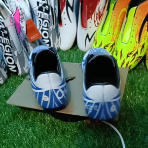 SEPATU BOLA ANAK ORTUS BIRU fareasi