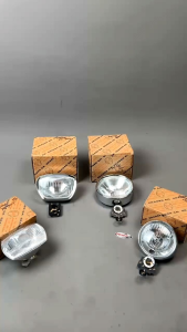 HEADLAMP REFLEKTOR SIEM GRABOR ORIGINAL ITALY IMPORT VESPA SUPER SPRINT PTS SPESIAL VBB BAGOL VELOCE DSB. LENGKAP FITTING RING LAMPU SESUAI FOTO. TERSEDIA UNTUK - PTS GARIS - SUPER SPRINT LENGKAP RING DEPAN SIEM PENTOL KUNINGAN - VBB VNB DSB LENGKAP