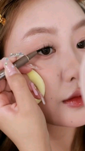 bút kẻ mắt nước và mi dưới sweet mint không trôi không lem