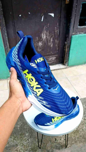 Sepatu Hoka Clifton 9 & Mach 5: Pilihan Terbaik untuk Sepatu Running Pria