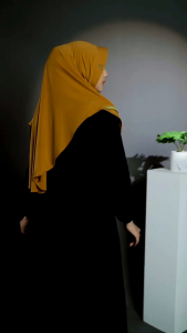Jilbab Hijab Kerudung Bergo Wanita Dewasa Jersey Instan Terbaru 2023