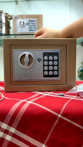 két sắt mini dùng khoá điện tử hàng cao cấp độ bảo mật cao chất liệu thép không rỉ nguyên khối