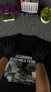 KAOS PRIA IZINKAN KAMI BERHASIL by MarkasKaos.id / Kaos Kata Kata / Kaos Keren / Kaos Distro Premium / Kaos Pekerja Keras / Kaos Profesi Keren / Kaos Pria Wanita / Kaos Cotton Combed 24s