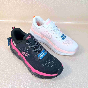 SEPATU SKECHERS MAX CUSHIONING WOMENS/SKECHERS MAX CUSHIONING SHOES WOMENS/SEPATU RUNNING WANITA/SKECHERS WANITA/SEPATU WANITA