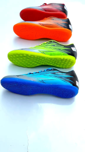 futsal anak bahan kulit fitur ringan outsol karet lentur berdecid