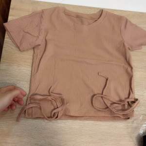 [HCM] Áo kiểu xẻ tà bên phong cách hot hit