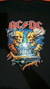 Kaos Atasan Oblong Pria Lengan Pendek & Sablon ACDC