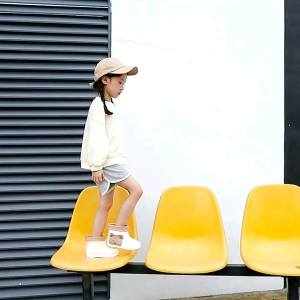 Boot anak motif bear plus alas bulu