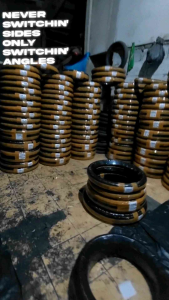 Ban untuk depan yamaha mio smile dan matic lainya tipe tubeles ukuran ring 14 TERJAMIN BERKUALITAS