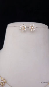 Sg readystock Gold floral necklace with matching earrings set Indian minimalist invisible jewellery