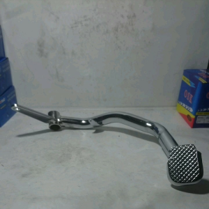 PEDAL REM BELAKANG REVO ABSOLUTE BLADE TROMOL