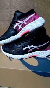 Sepatu olahraga wanita  netburner paris size 37 38 39 40 41 / Sepatu Volly Wanita