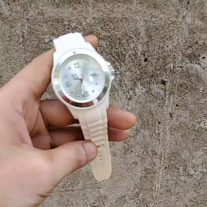 Đồng Hồ ICE Quartz Trắng Thể Thao - Thiết Kế Năng Động Chống Nước 5atm - Dây Silicone Cao Cấp