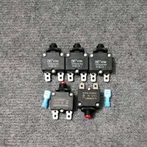 Relay cầu chì cầu chì nhảy 220VAC/3A-5A dùng bảo vệ mạch điều khiển thiết bị điện