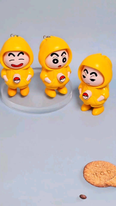 Móc khóa đổi mặt 3in1 SHIN CHAN móc khóa đồ chơi