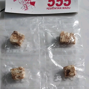 KEMENYAN/MENYAN MADU CAP 555 BESAR 1 RENTENG isi 10pcs