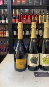 Nước Trái Cây Có Ga Tây Ban Nha EVA Sparkling 750ml