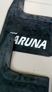 Karpet lumpur Roda mobil Daihatsu Taruna