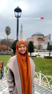 parfum SKANDALOUS wangi awet seharian pria wanita