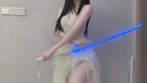 Đồ chơi Kiếm Lightsaber Phát Sáng Cyberpunk 100cm - Hiệu Ứng Khói Và Led Đổi Màu RGB Tặng Kèm Sạc
