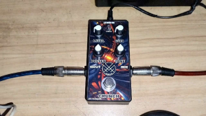 efek gitar crunch distortion