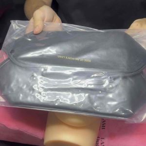 LASH QUEEN Makeup bag organizer กระเป๋าใส่เครื่องสำอางค์ กระเป๋าใส่อุปกรณ์ต่อขนตา
