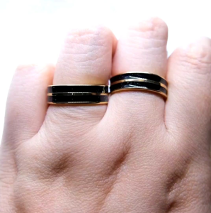 [GRATIS CETAK NAMA] Cincin Couple Titanium Anti Karat M11 | Cincin Pasangan | Cincin Hadiah | Cincin Lamaran | Cincin Tunangan | Aksesoris Pria Wanita