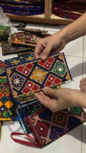 DOMPET BORDIR Pakistan oleh2 haji dan umroh 21cmX11cm