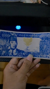 Uang Kuno 1000 Soekarno 1964 Biru – Souvenir Uka-Uka Berkaligrafi Arab
