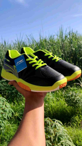 Avril Sepatu Badminton Size 39-43 Sepatu Olahraga voli Bulutangkis Jogging Senam