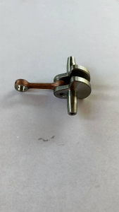 A658ข้อเหวี่ยงเครื่องตัดหญ้าMakita 411 RBC411U แท้ 100%√√ **ตรงปกตามรูปภาพ**