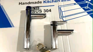 Vòi Rửa Mặt Lavabo Nóng Lạnh đồng thau đúc mạ Crome bóng 5 lớp chống rỉ sét