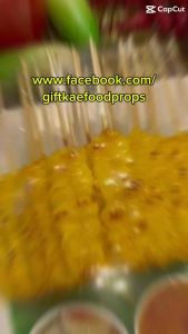 โมเดลหมูสะเต๊ะปลอม ( เหมาะสําหรับตกแต่งโชว์เพื่อเพิ่มยอดขาย สินค้าไม่เน่าไม่เสีย สวยงามเหมือนจริง )