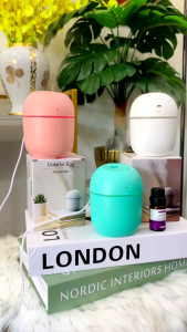 Alat Diffuser humidifier air 220ml lampu LED portabel USB aromaterapi / pewangi pengharum ruangan mobil hadiah kado gift ulang tahun teman pacar cewek cowok