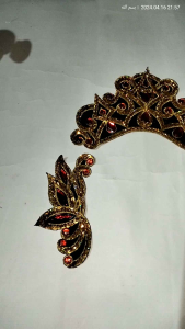 Renda Bordir Mahkota Rambut: Aksesoris Elegan untuk Acara Formal