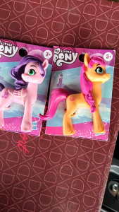 MY LITTLE PONY A New Generation Movie Friends 3-Inch Collectible Figure