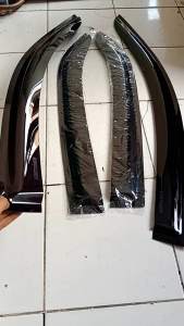 TALANG AIR MOBIL TOYOTA FORTUNER LAMA MODEL SLIM SET 4PINTU 3M