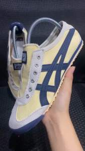 💯รองเท้าผ้าใบ(ผ้าไม่มีเชือก)💯💯มีไซด์ 36 ถึง 45 รองเท้าผ้าใบ36-45สายได้ผู้หญิง/ผู้ชายสินค้าถ่ายจากภาพจริง👍